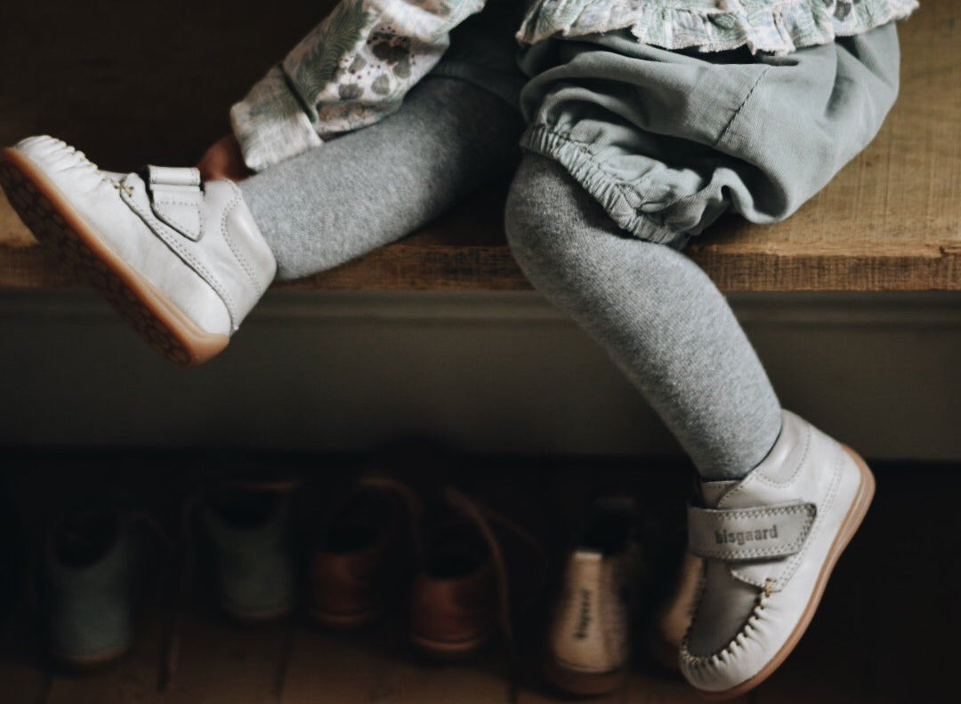 Comment choisir ses chaussures premiers pas