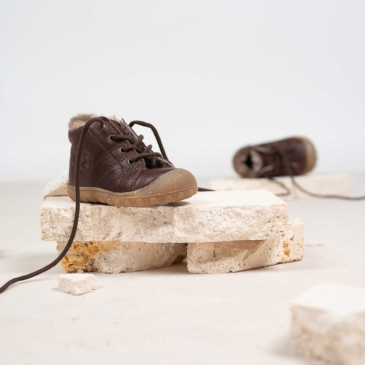 bisgaard hale l lamb dark brown