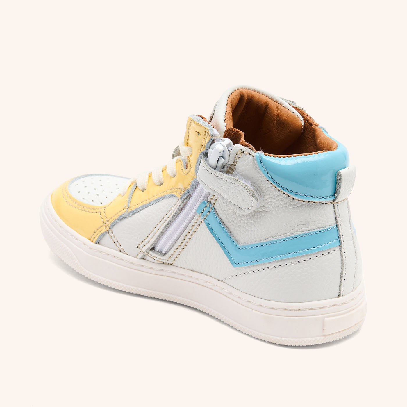 bisgaard isak white colorful