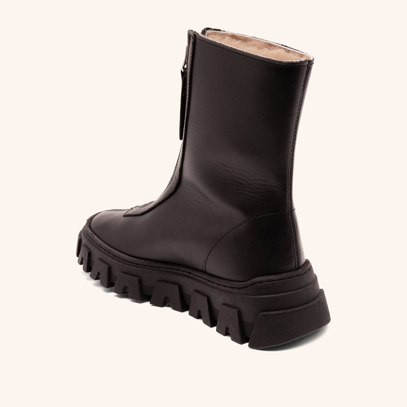 bisgaard nomi lamb black
