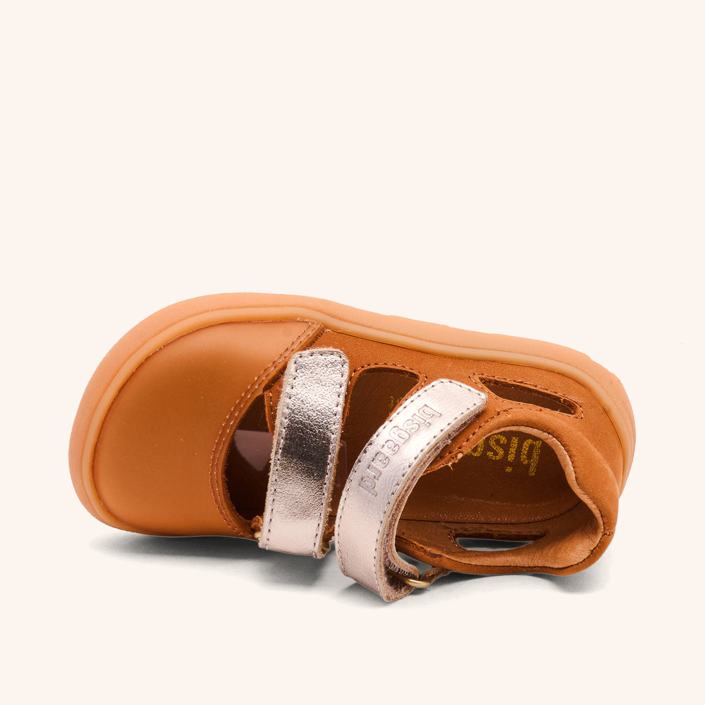bisgaard barefoot michi cacao